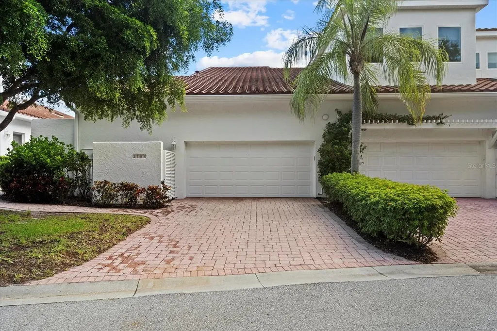 2254 Harbour Court Drive Longboat Key FL 34228