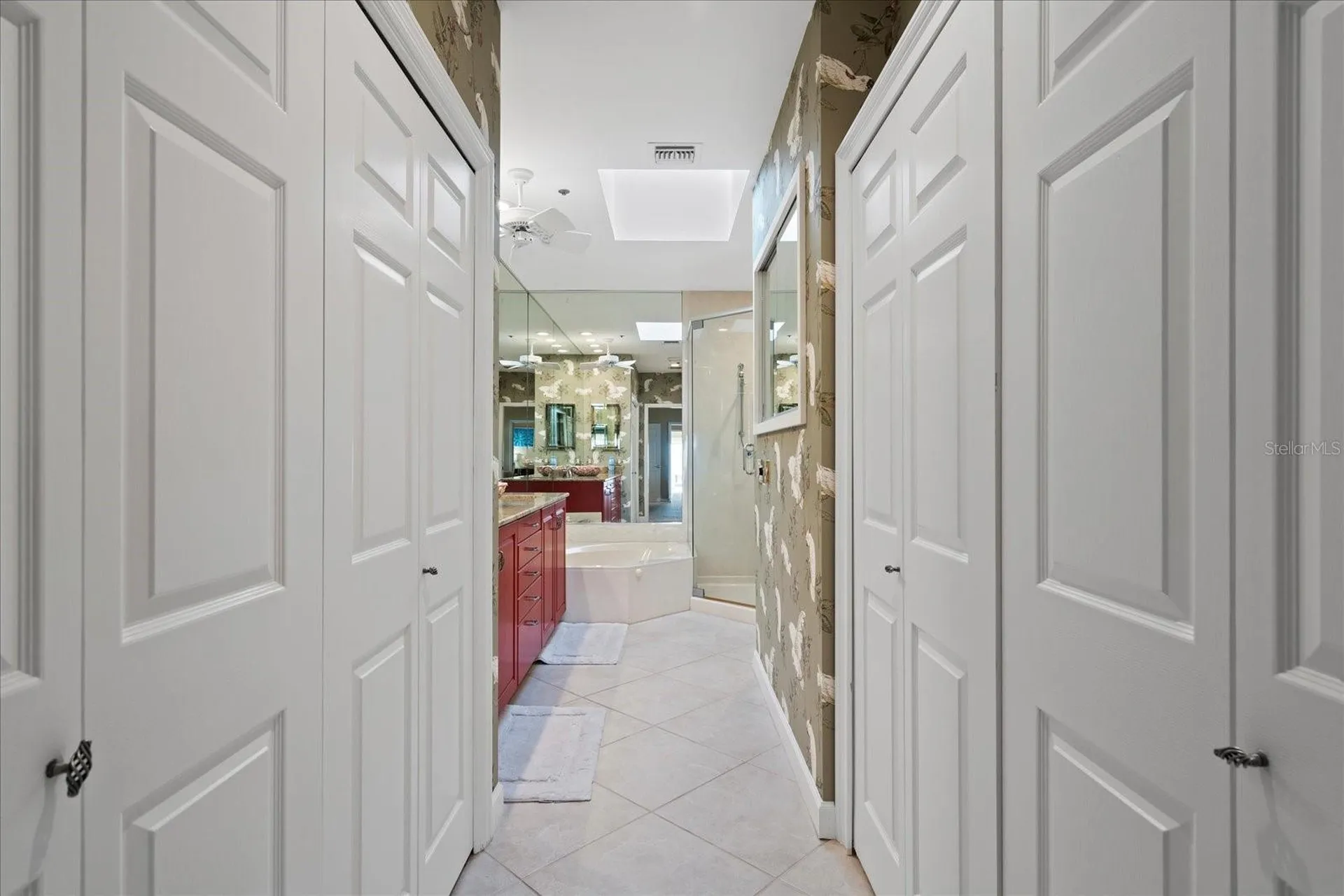 2254 Harbour Court Drive Longboat Key FL 34228