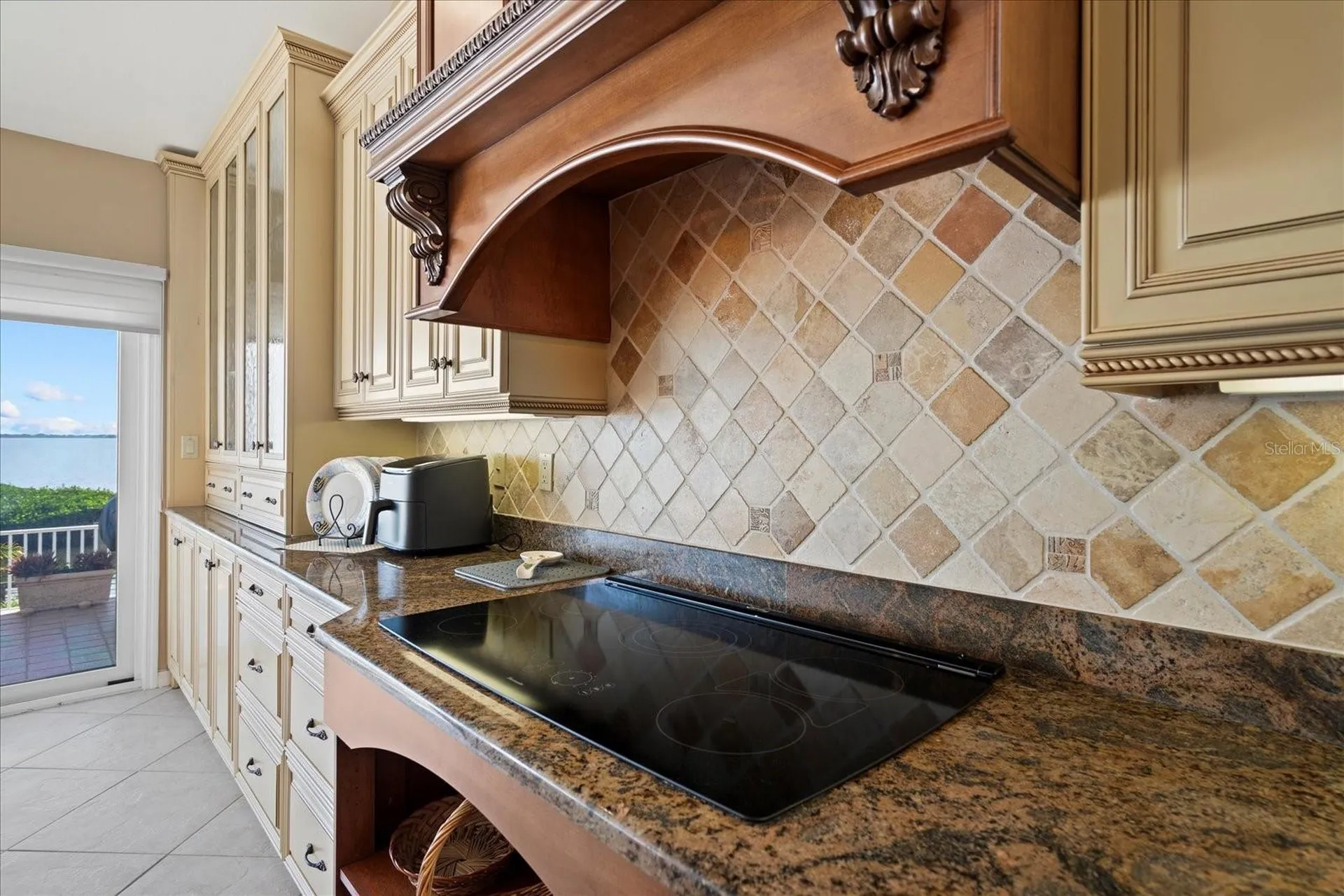 2254 Harbour Court Drive Longboat Key FL 34228