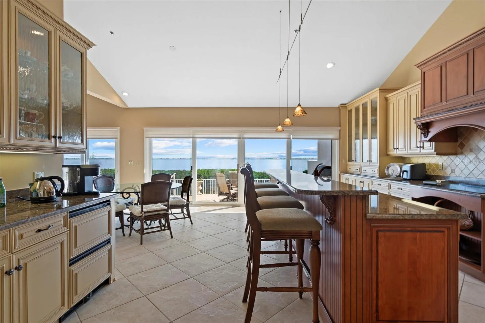 2254 Harbour Court Drive Longboat Key FL 34228