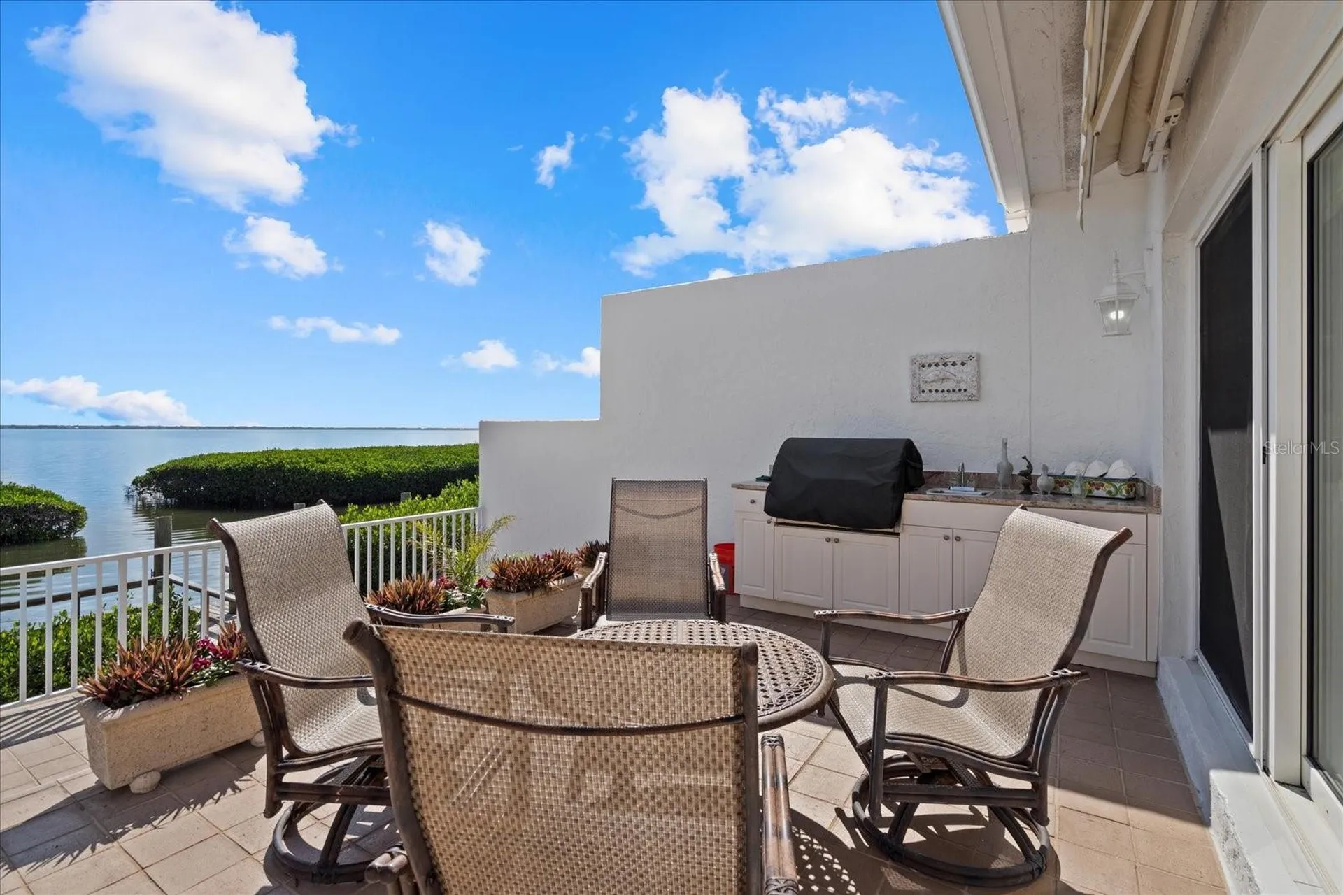 2254 Harbour Court Drive Longboat Key FL 34228
