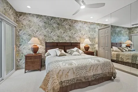 2254 Harbour Court Drive Longboat Key FL 34228