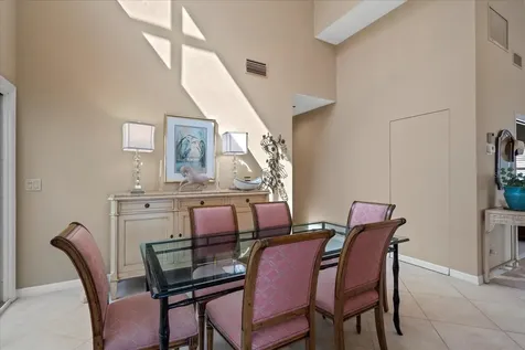 2254 Harbour Court Drive Longboat Key FL 34228