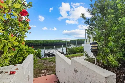 2254 Harbour Court Drive Longboat Key FL 34228