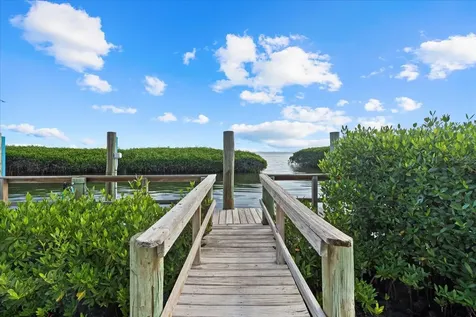2254 Harbour Court Drive Longboat Key FL 34228
