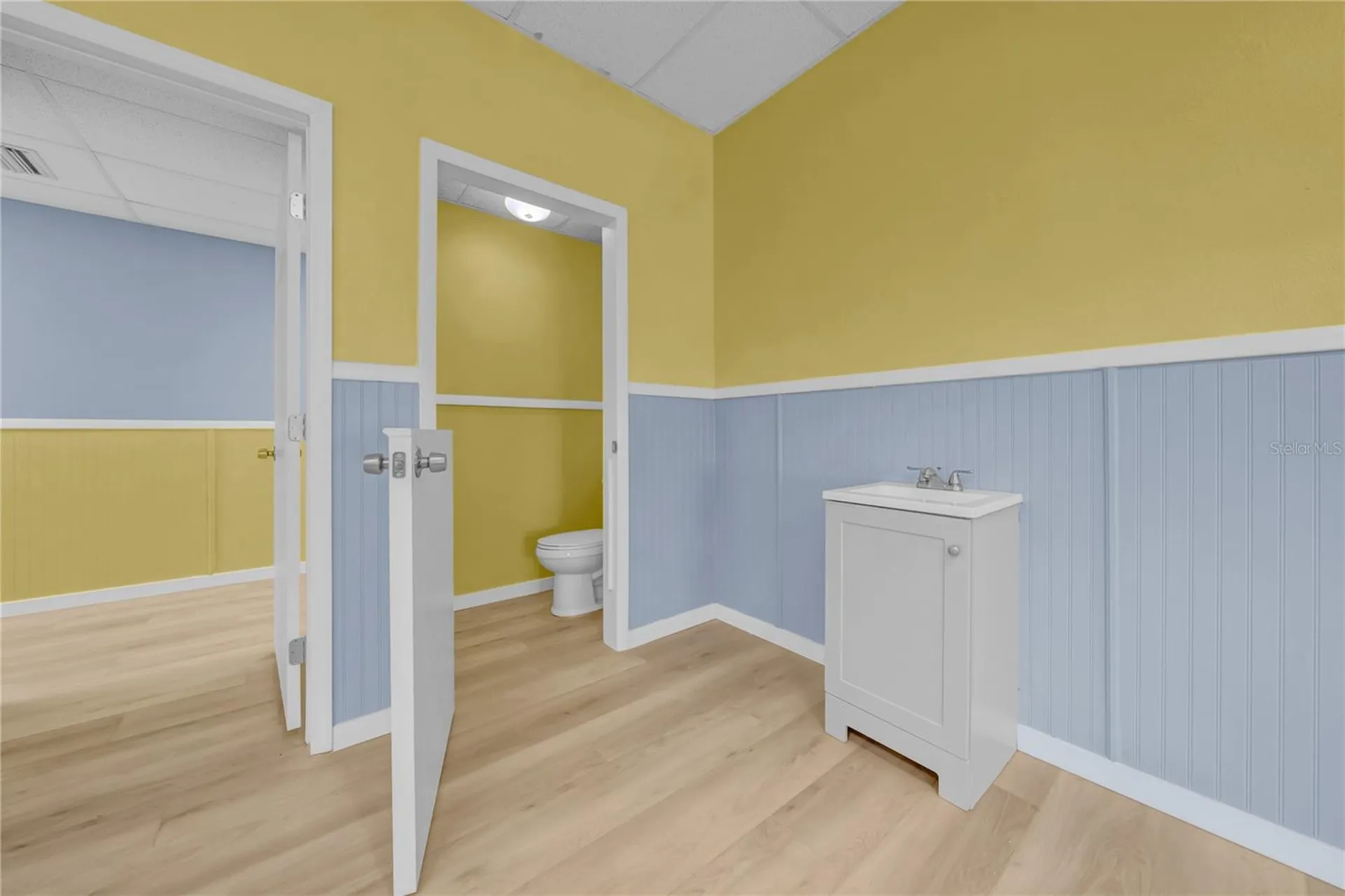 1419 Sunset Point Road Clearwater FL 33755