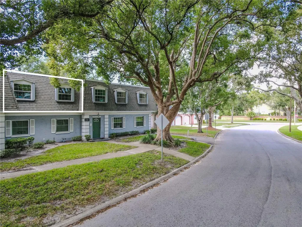 1708 Belleair Forest Drive Belleair FL 33756