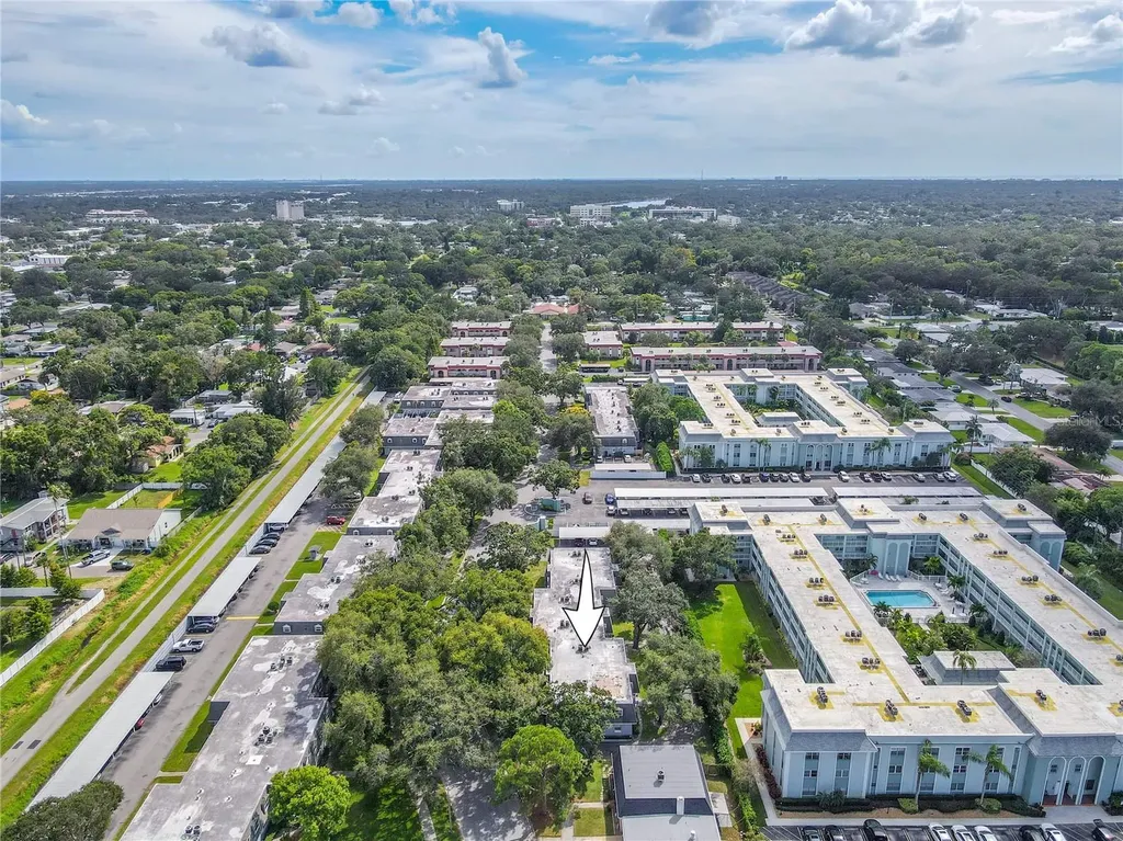 1708 Belleair Forest Drive Belleair FL 33756