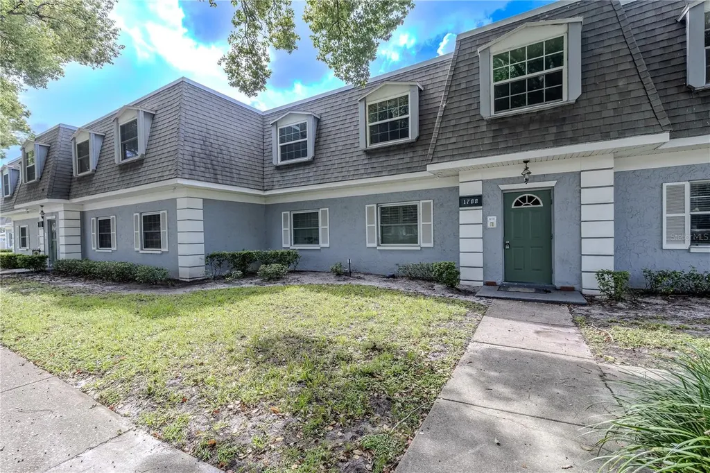 1708 Belleair Forest Drive Belleair FL 33756