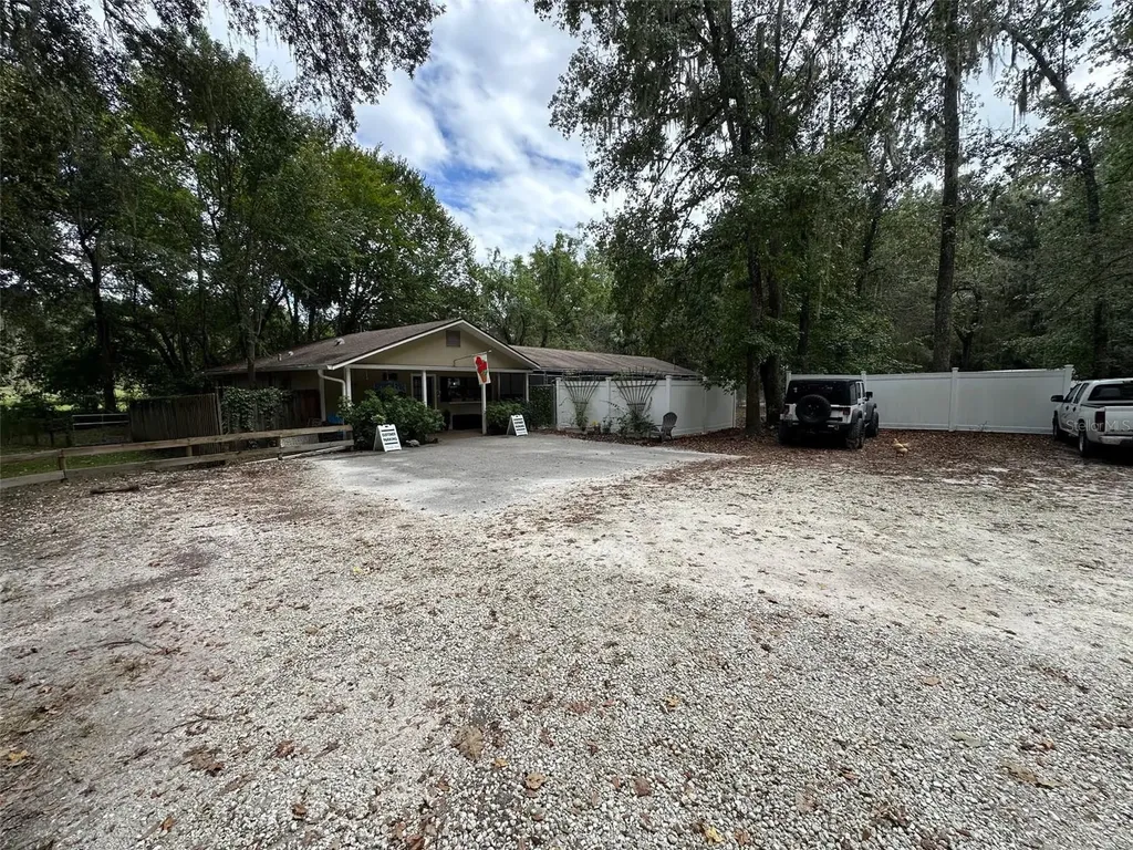 24392 Lanark Road Brooksville FL 34601