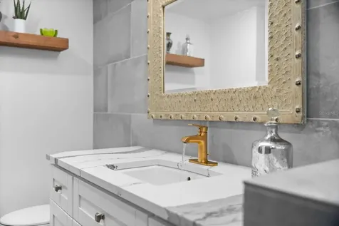 3700 S Osprey Avenue Sarasota FL 34239