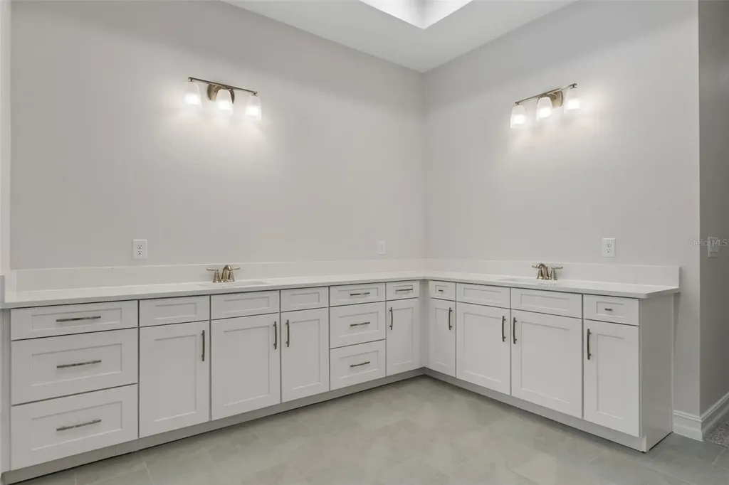 3818 W Birds Nest Drive Beverly Hills FL 34465