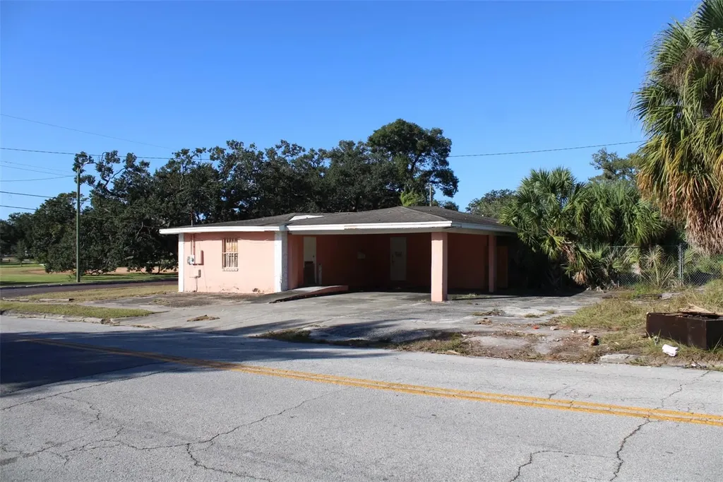418 E Emily Street Tampa FL 33603
