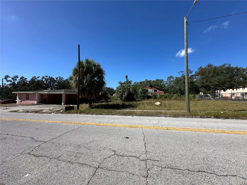 418 E Emily Street Tampa FL 33603