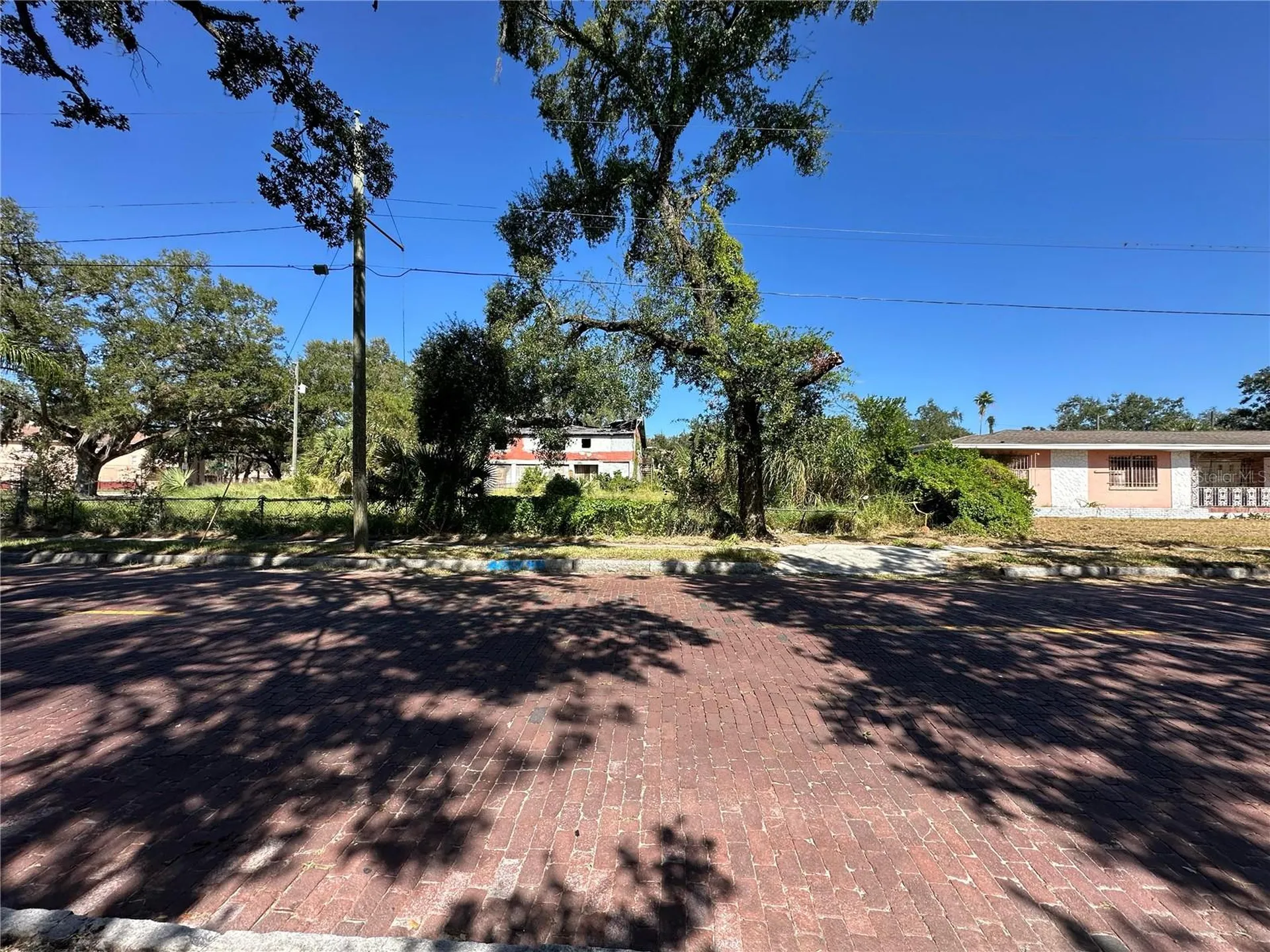 418 E Emily Street Tampa FL 33603