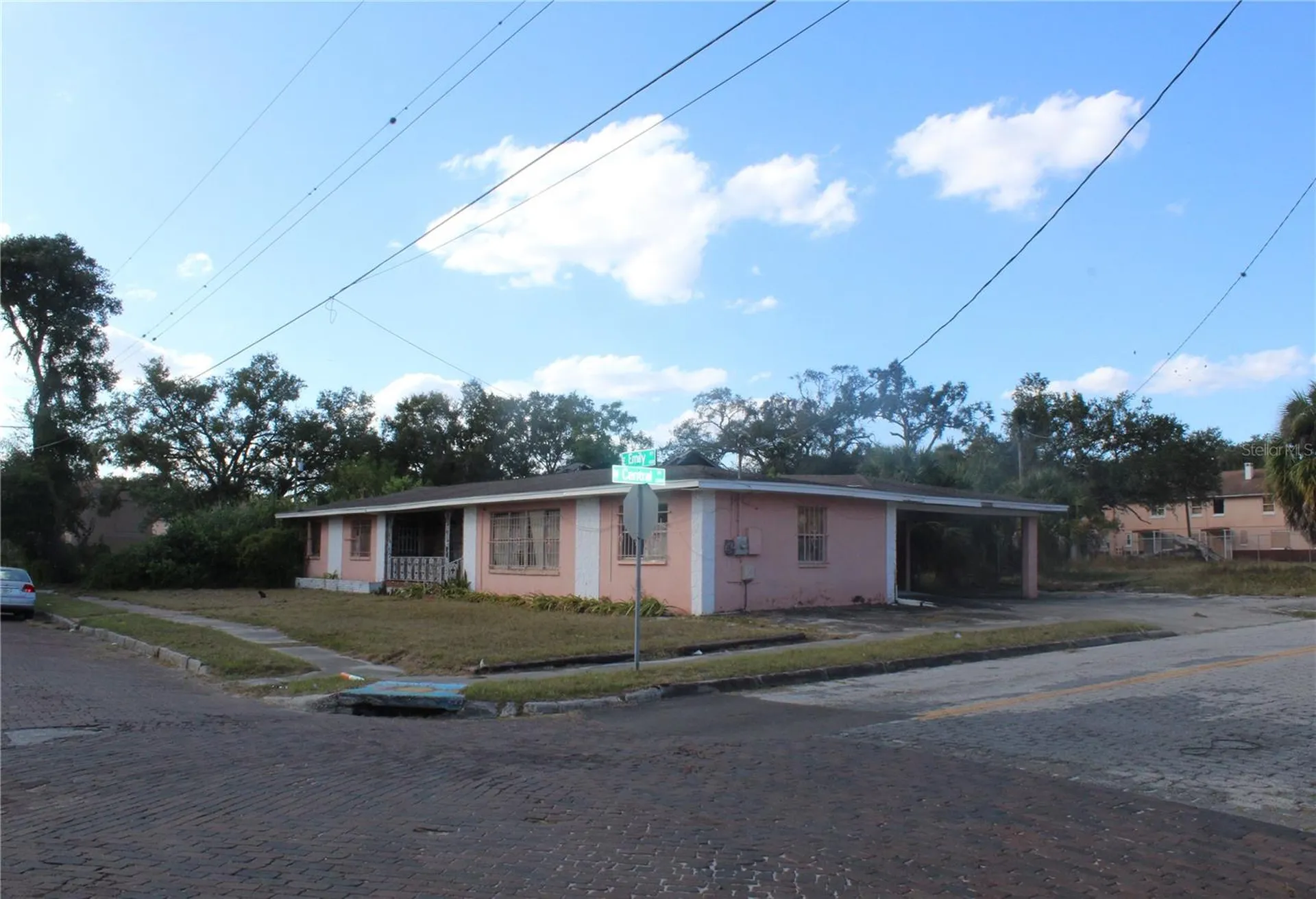 414 & 418 E Emily + 167408-0000 Street Tampa FL 33603
