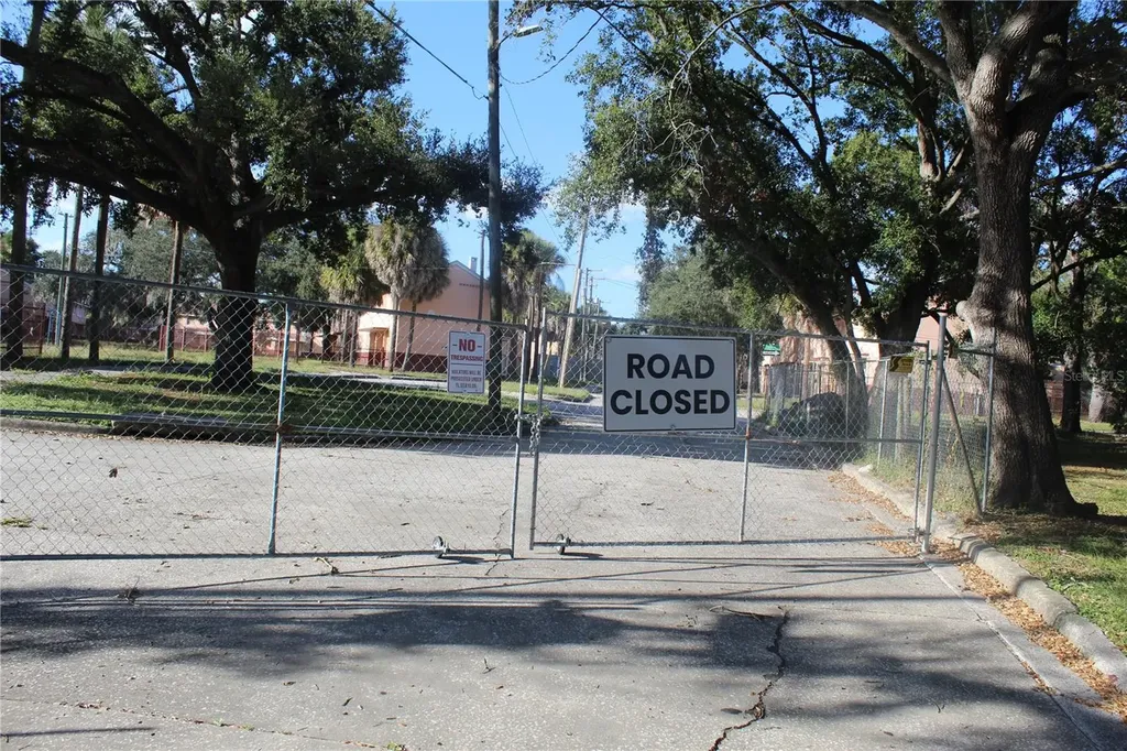 414 E Emily Street Tampa FL 33603