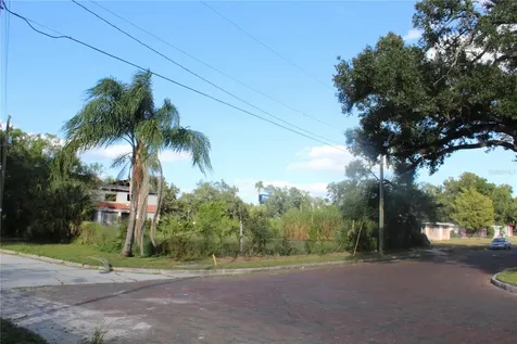 414 E Emily Street Tampa FL 33603