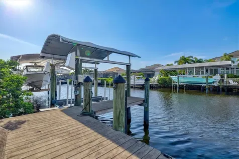 540 Fore Drive Bradenton FL 34208
