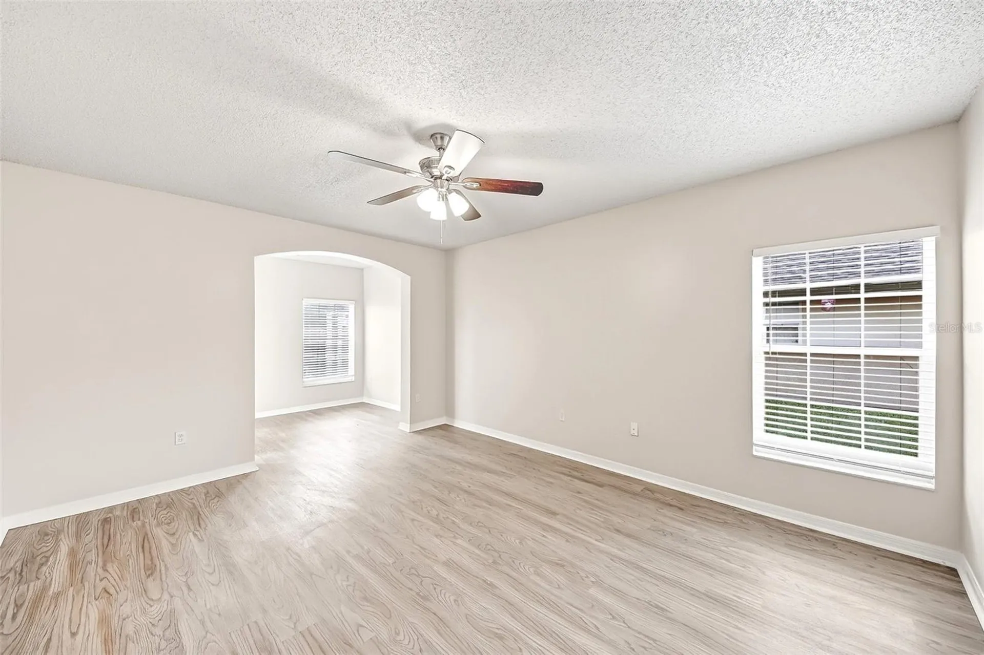 7946 Golden Pond Circle Kissimmee FL 34747
