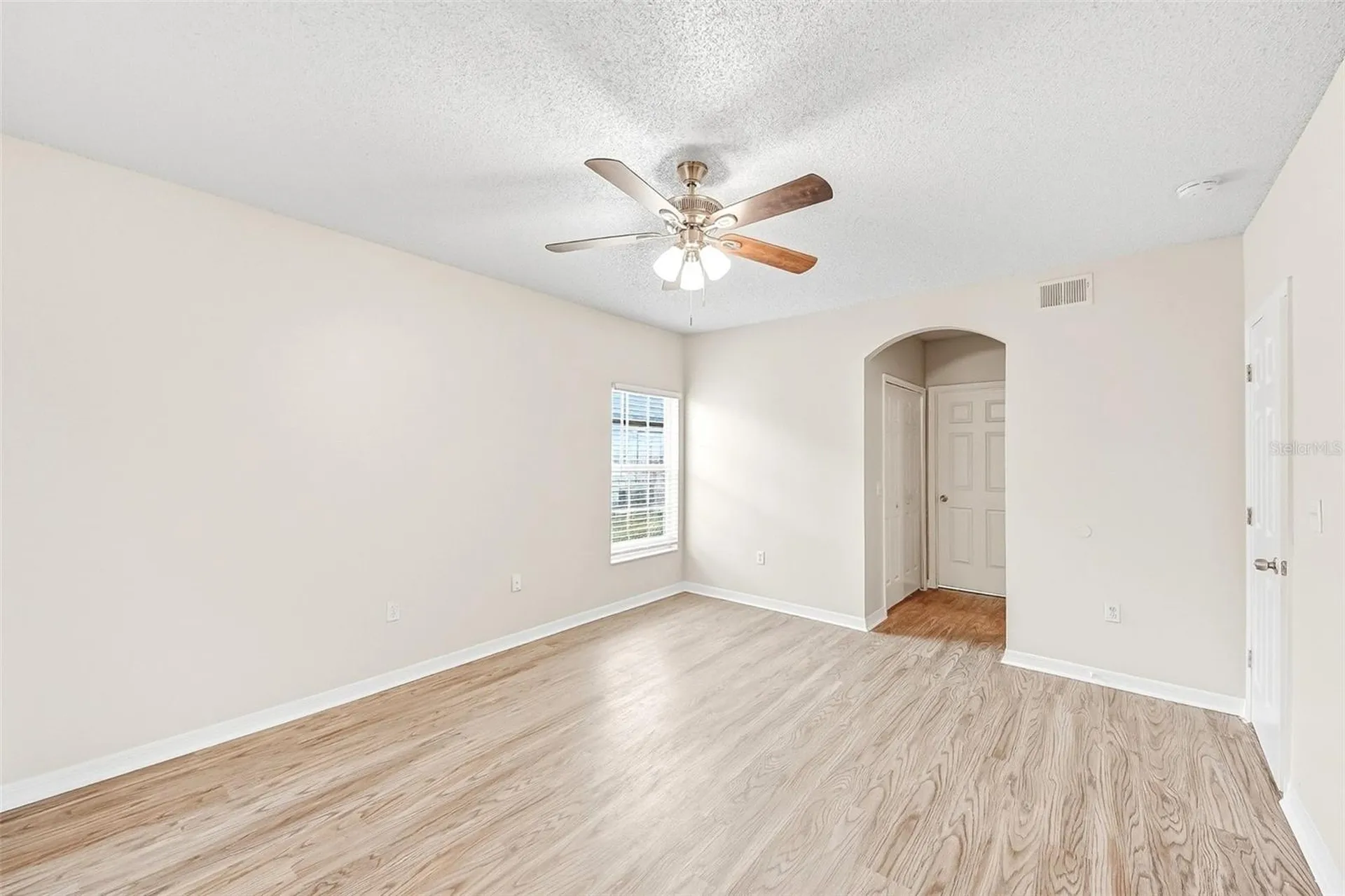 7946 Golden Pond Circle Kissimmee FL 34747