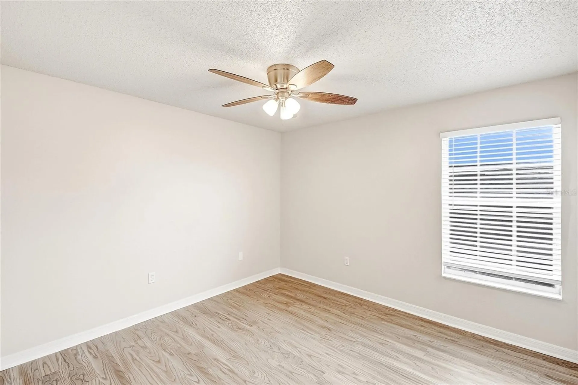 7946 Golden Pond Circle Kissimmee FL 34747