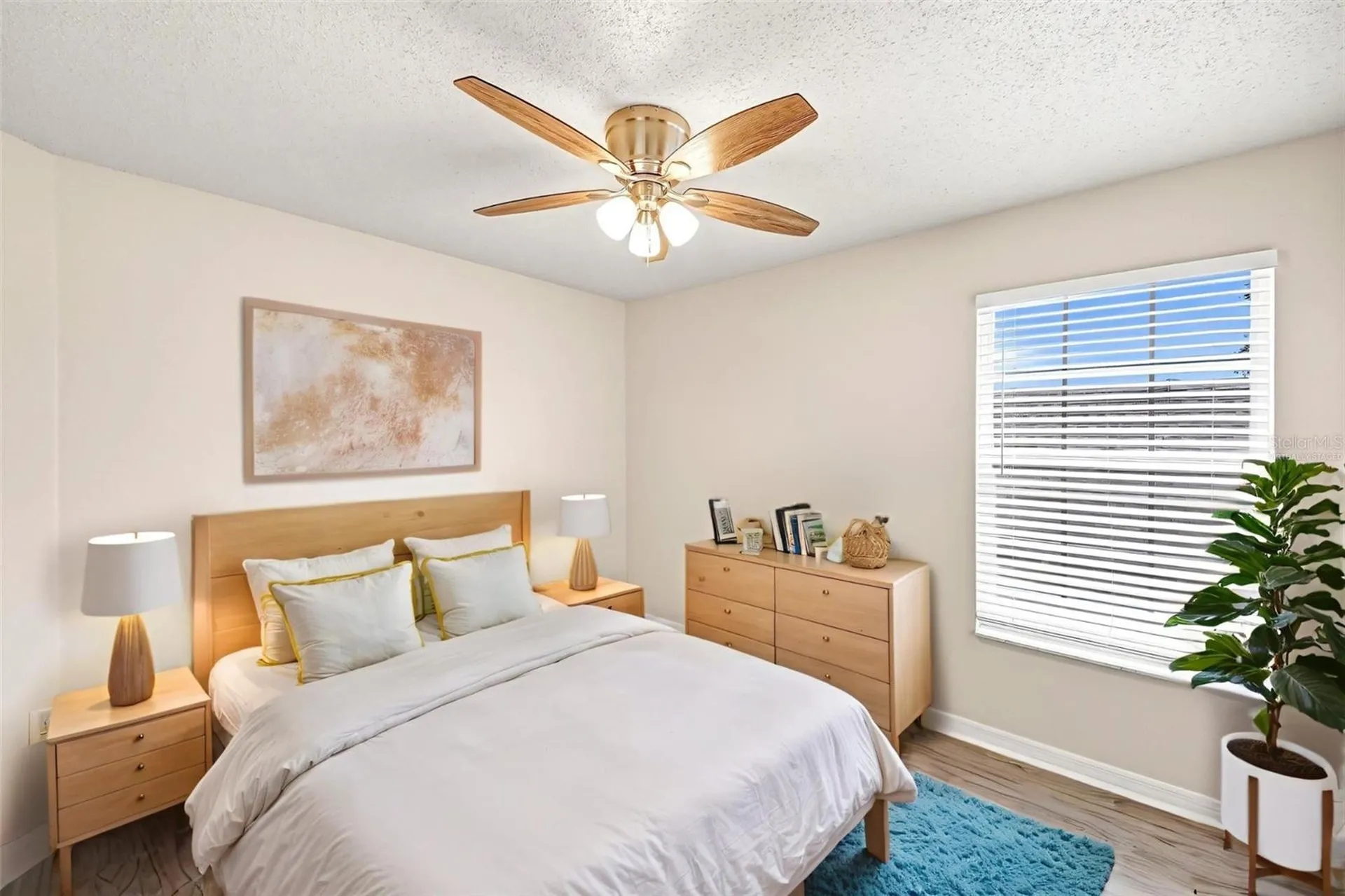 7946 Golden Pond Circle Kissimmee FL 34747