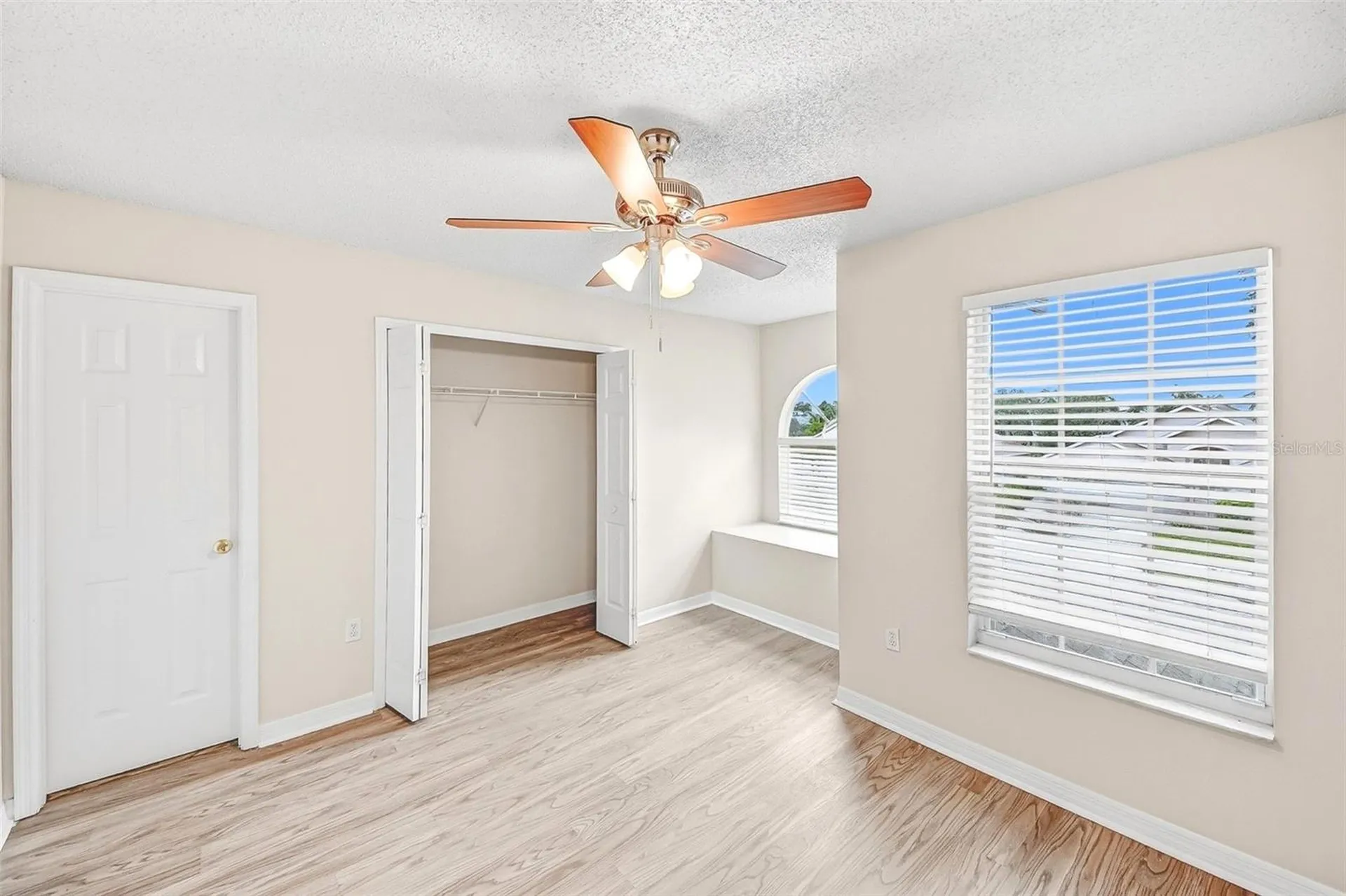 7946 Golden Pond Circle Kissimmee FL 34747