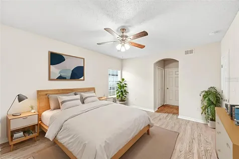 7946 Golden Pond Circle Kissimmee FL 34747