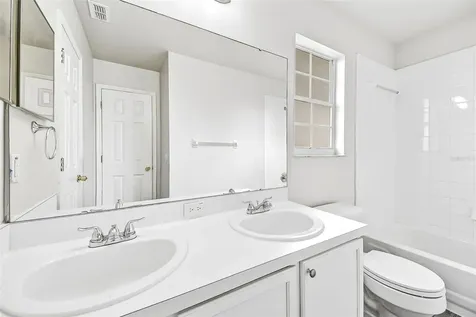 7946 Golden Pond Circle Kissimmee FL 34747
