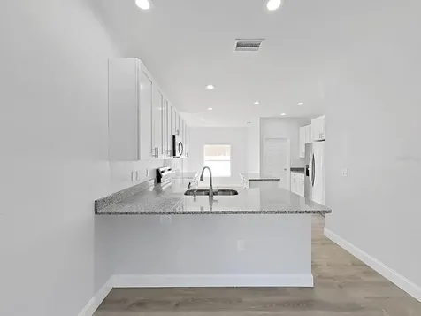1830 Van Allen Loop Auburndale FL 33823