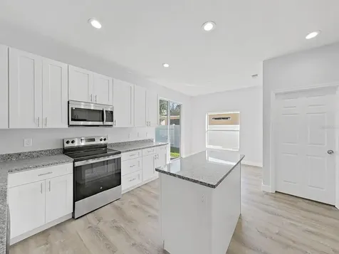 1830 Van Allen Loop Auburndale FL 33823