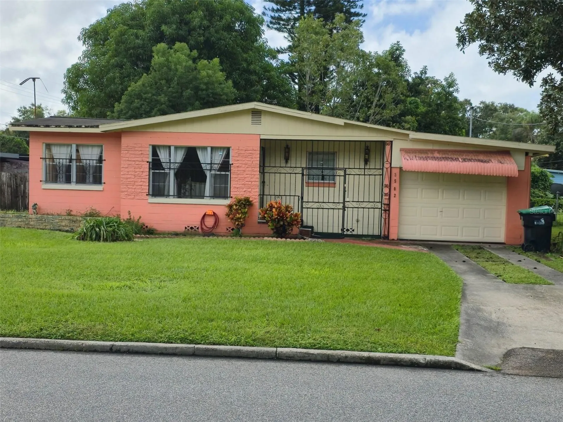 3502 Arch Street Orlando FL 32808