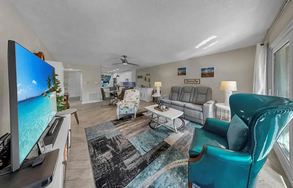 8799 Bardmoor Boulevard Seminole FL 33777