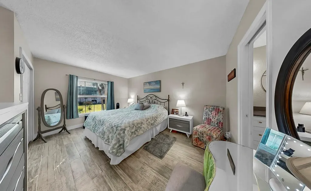 8799 Bardmoor Boulevard Seminole FL 33777