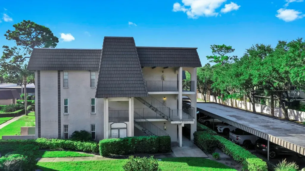 8799 Bardmoor Boulevard Seminole FL 33777