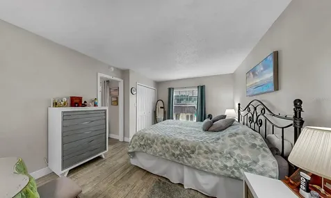 8799 Bardmoor Boulevard Seminole FL 33777