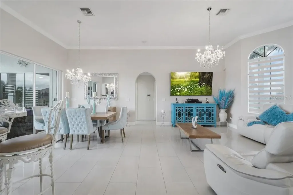 4213 NW 28th Street Cape Coral FL 33993