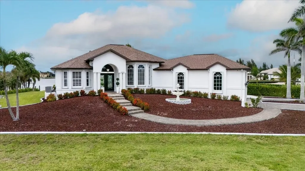 4213 NW 28th Street Cape Coral FL 33993