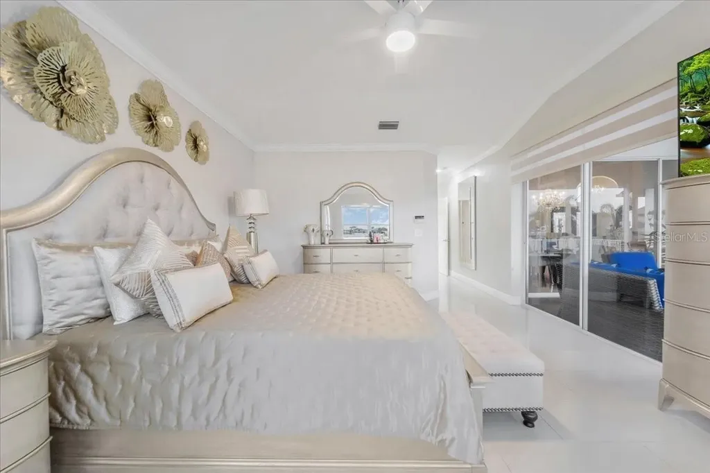 4213 NW 28th Street Cape Coral FL 33993