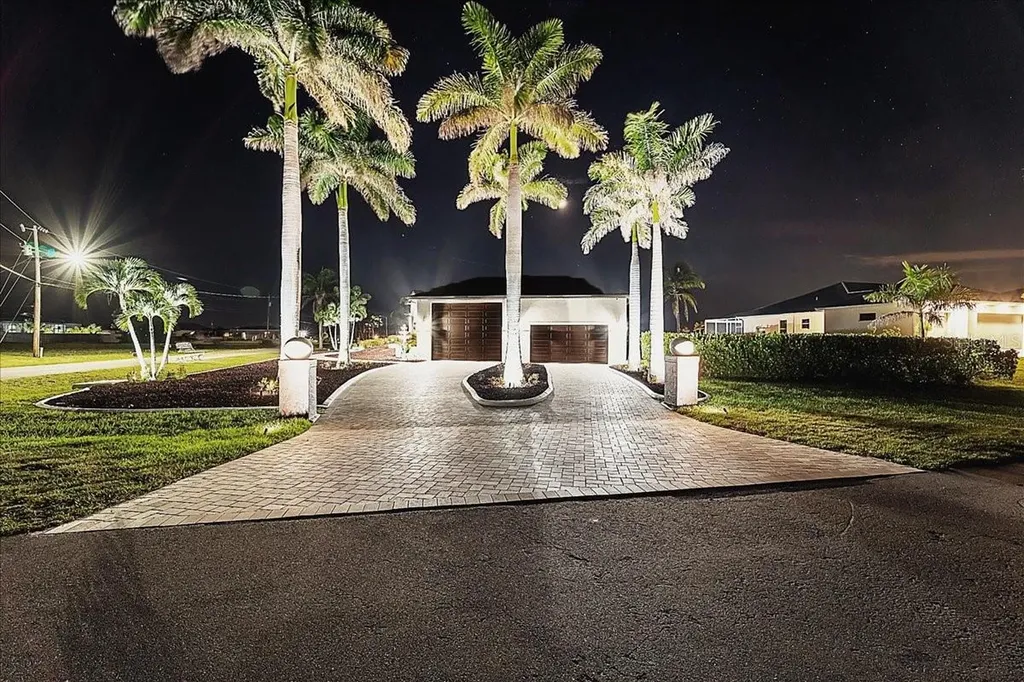 4213 NW 28th Street Cape Coral FL 33993