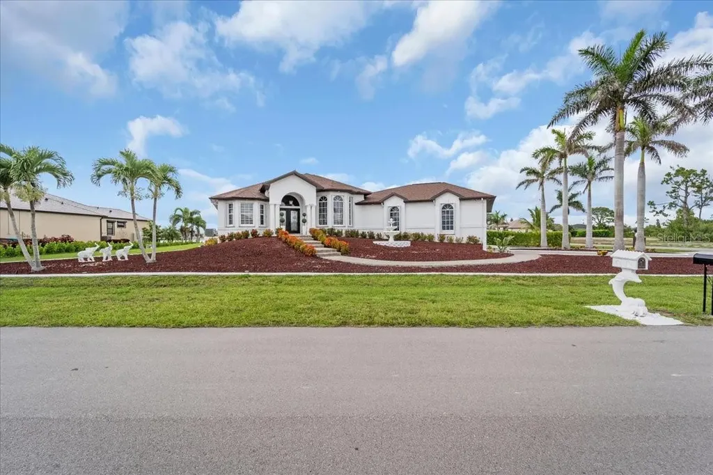 4213 NW 28th Street Cape Coral FL 33993