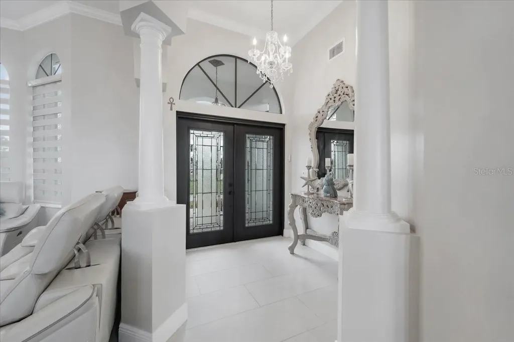 4213 NW 28th Street Cape Coral FL 33993