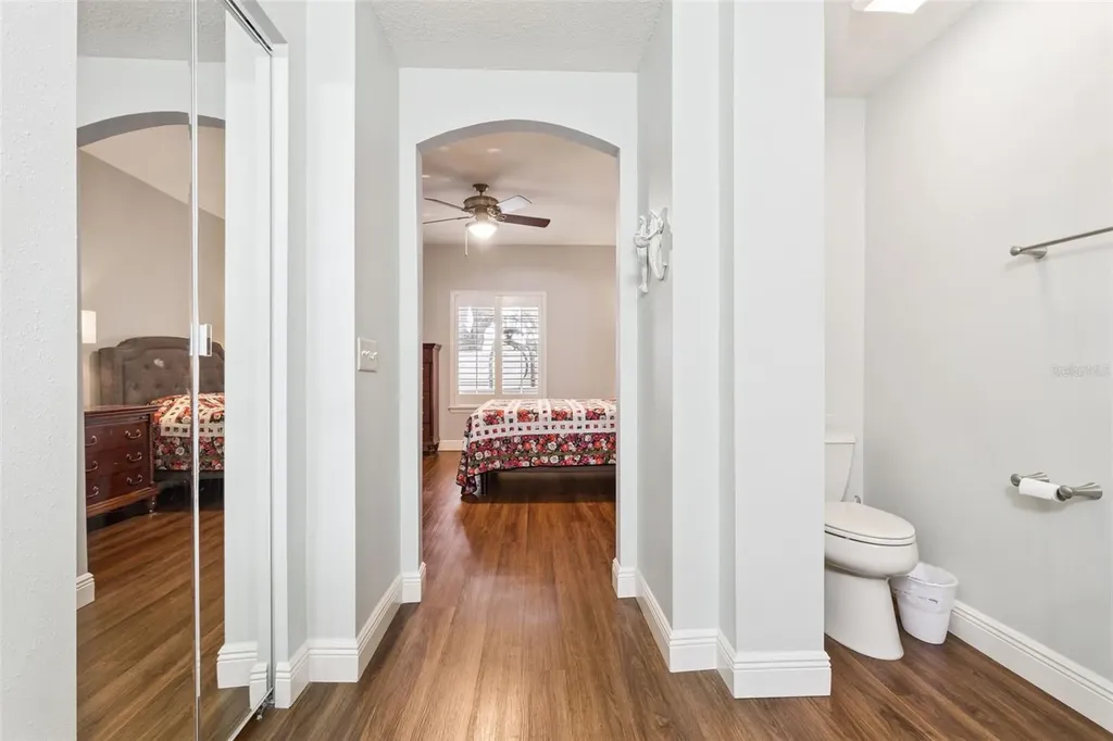 1130 Avenida De Las Casas Lady Lake FL 32159