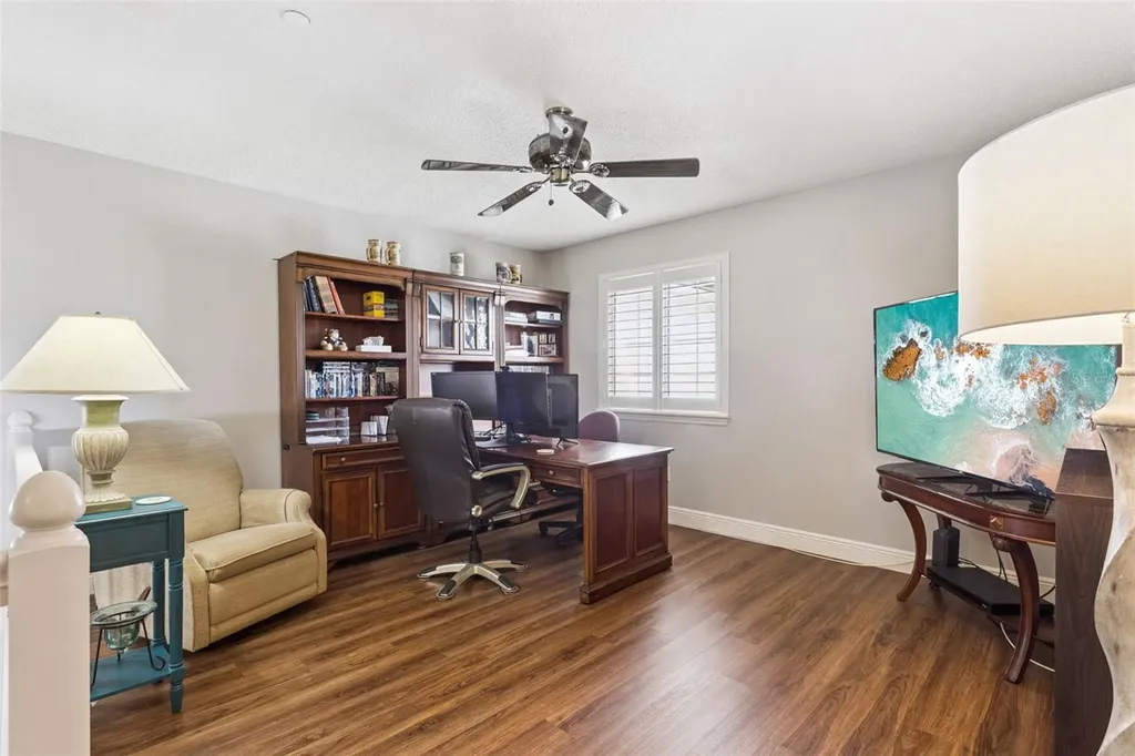 1130 Avenida De Las Casas Lady Lake FL 32159