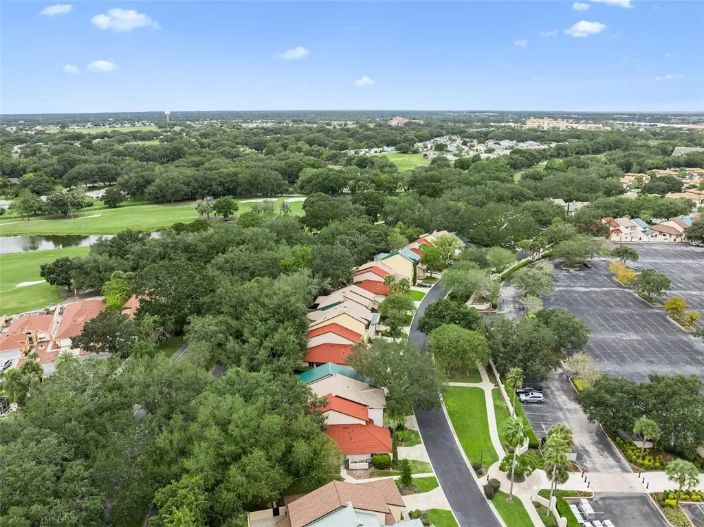 1130 Avenida De Las Casas Lady Lake FL 32159