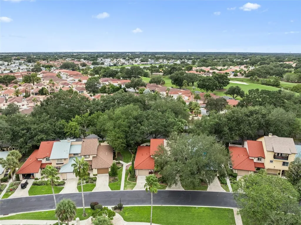 1130 Avenida De Las Casas Lady Lake FL 32159
