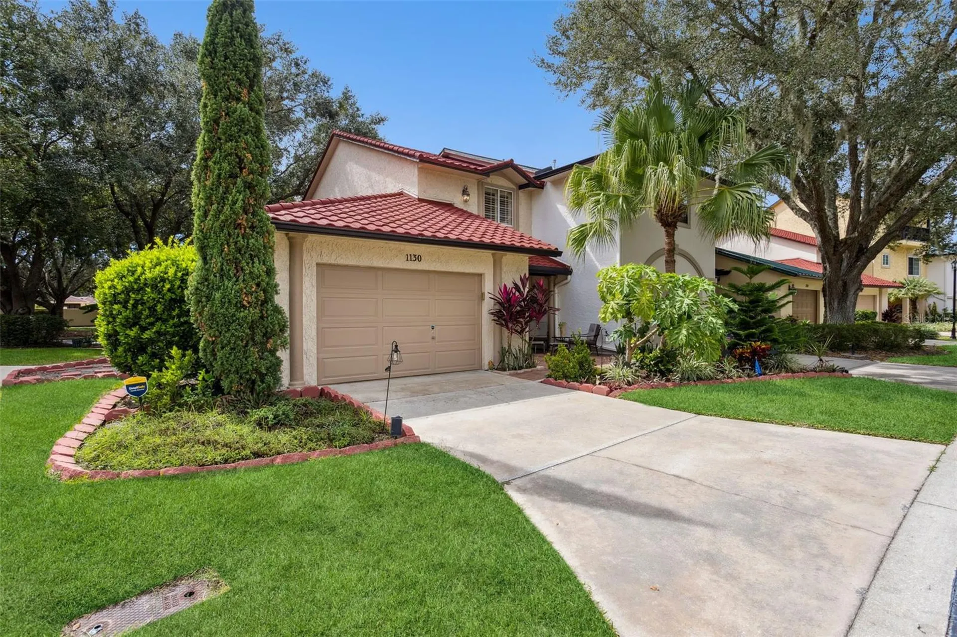 1130 Avenida De Las Casas Lady Lake FL 32159
