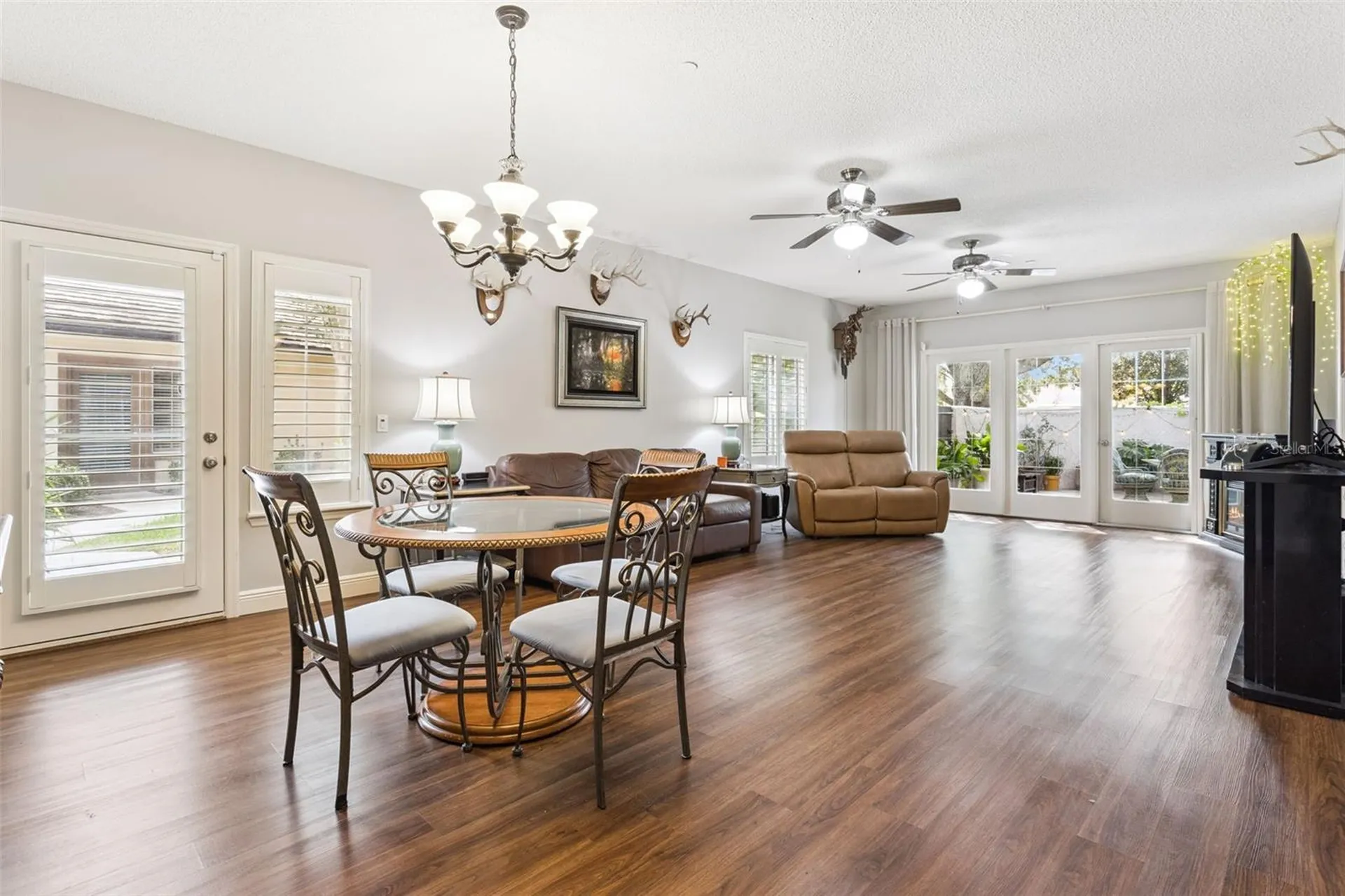 1130 Avenida De Las Casas Lady Lake FL 32159