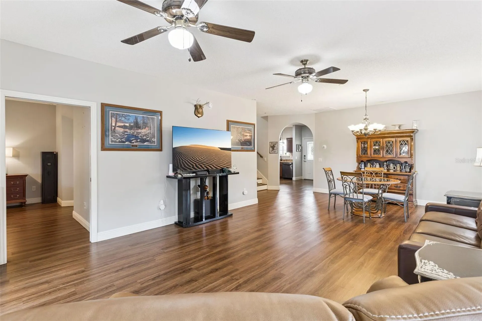 1130 Avenida De Las Casas Lady Lake FL 32159